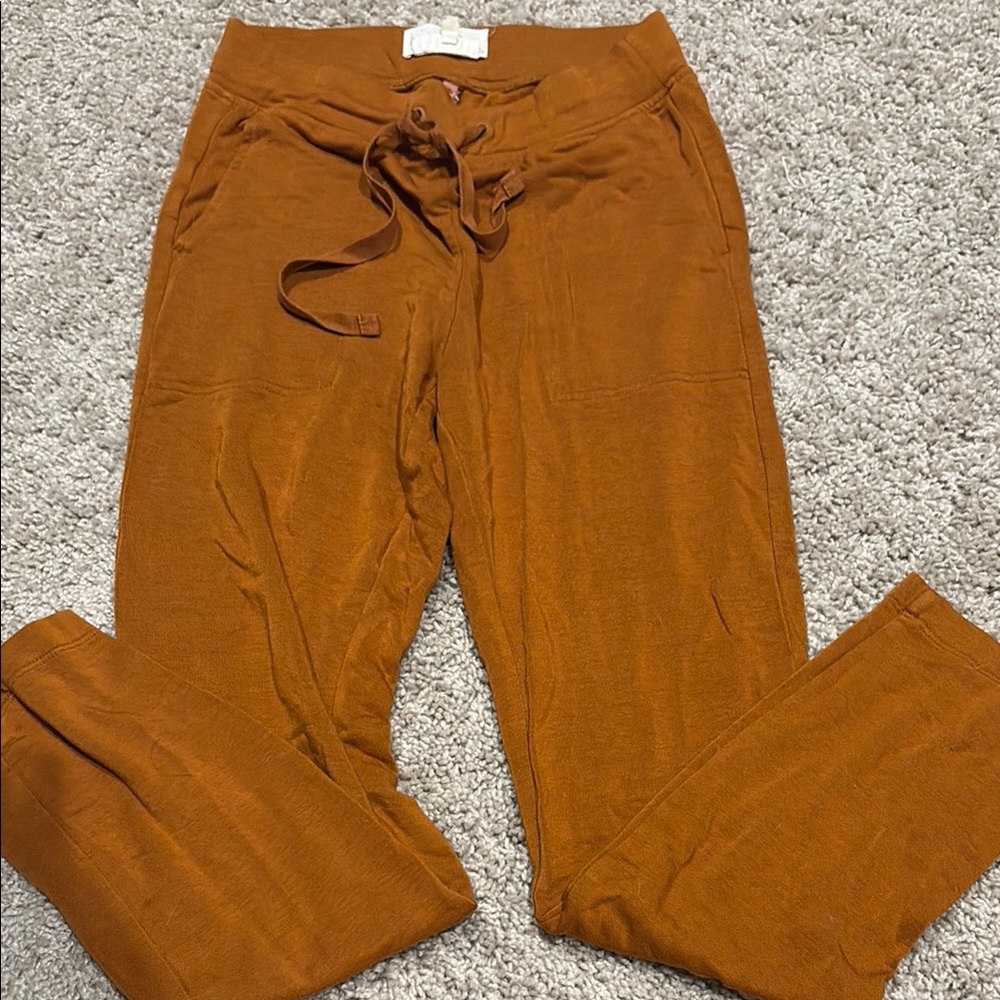 Lou & Grey Orange Brown SweatPants with Slim Fit and Elastic Waistband